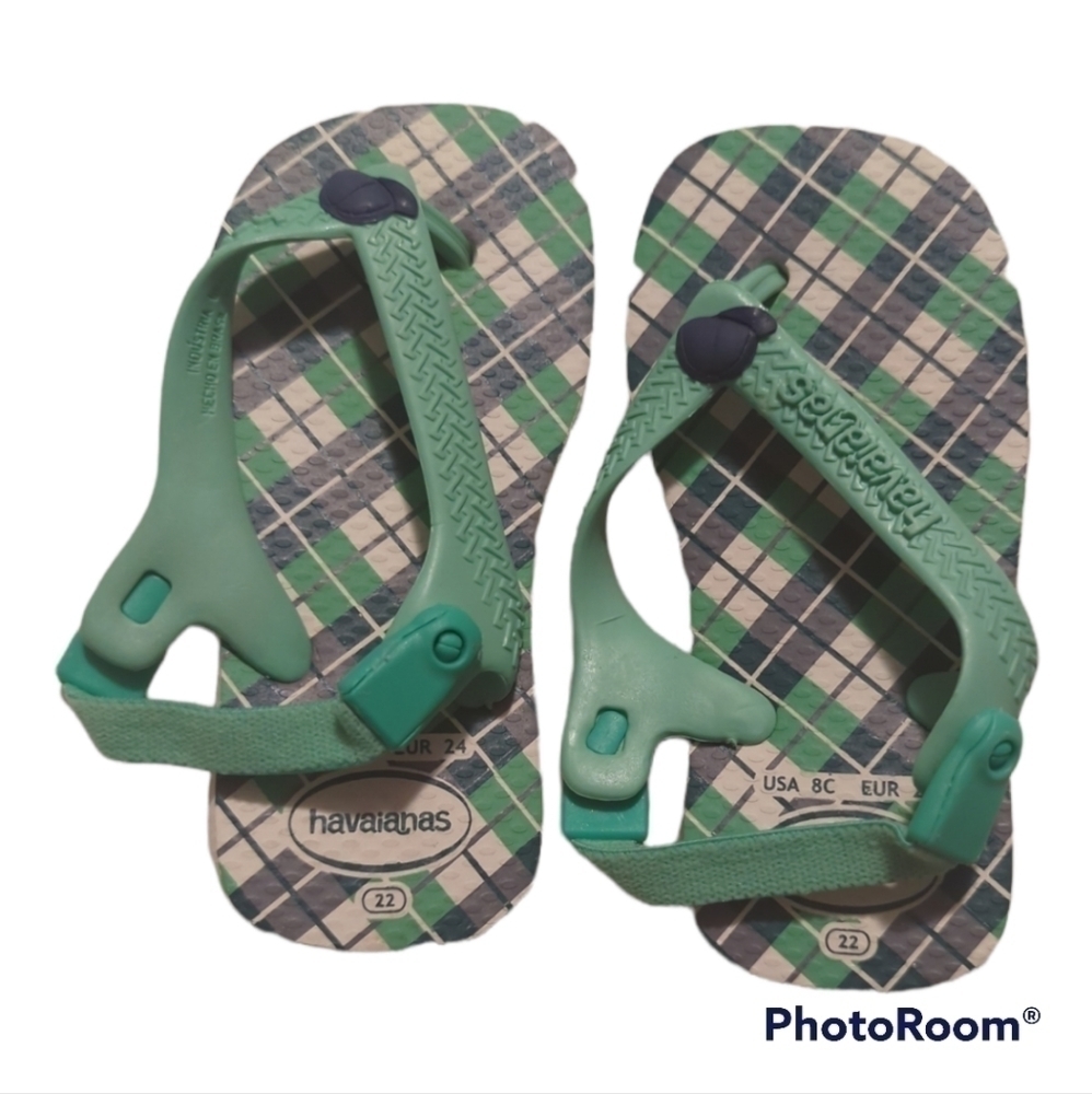 𝅺havaianas Size 8C kids Flip flops/Sandals